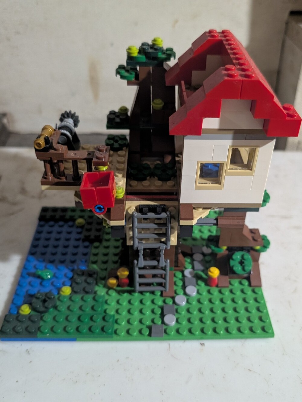 LEGO 31010 Creator Treehouse LEGO Creator 3 In 1 COMPLETE